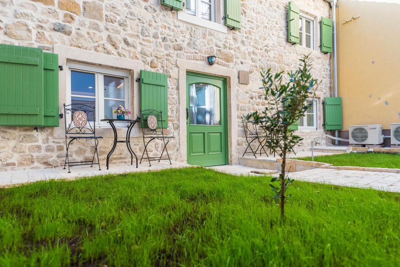 10 Heritage Rooms Zadar Exterior photo